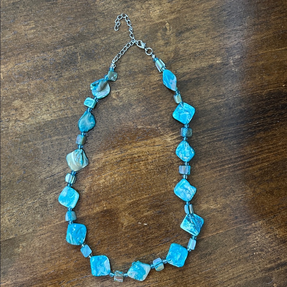 Turquoise Shell Necklace - Picture 3 of 4